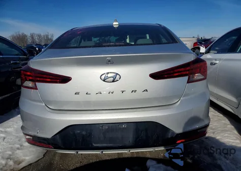 2019 Hyundai Elantra Sel z USA, uszkodzony, nr VIN 5NPD84LF6KH433765